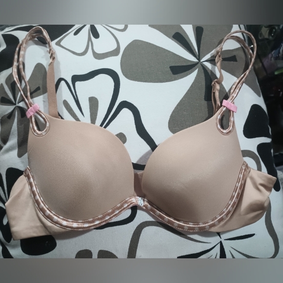 VS Beige Push Up Bra 32A New* - Picture 2 of 10